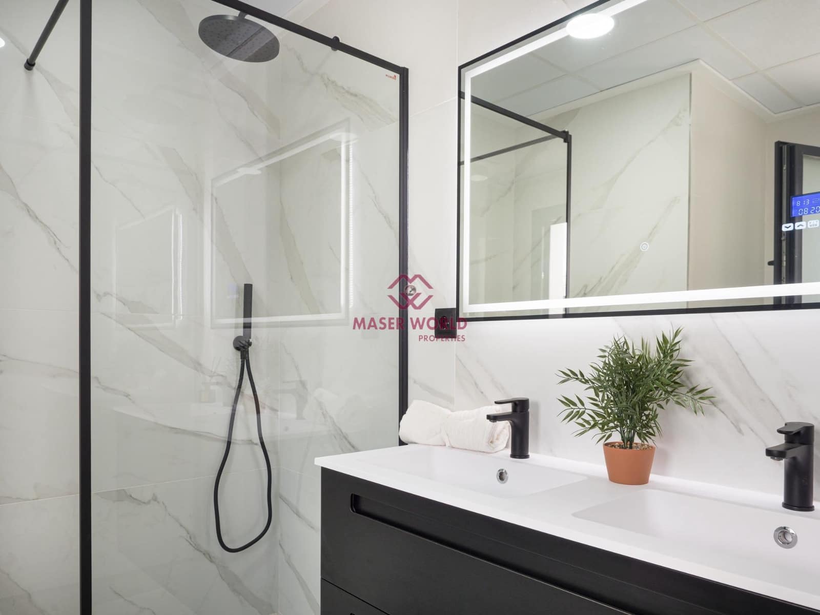 3 bedroom Villa for sale in San Pedro del Pinatar with pool - € 465,000 (Ref: 9005408)