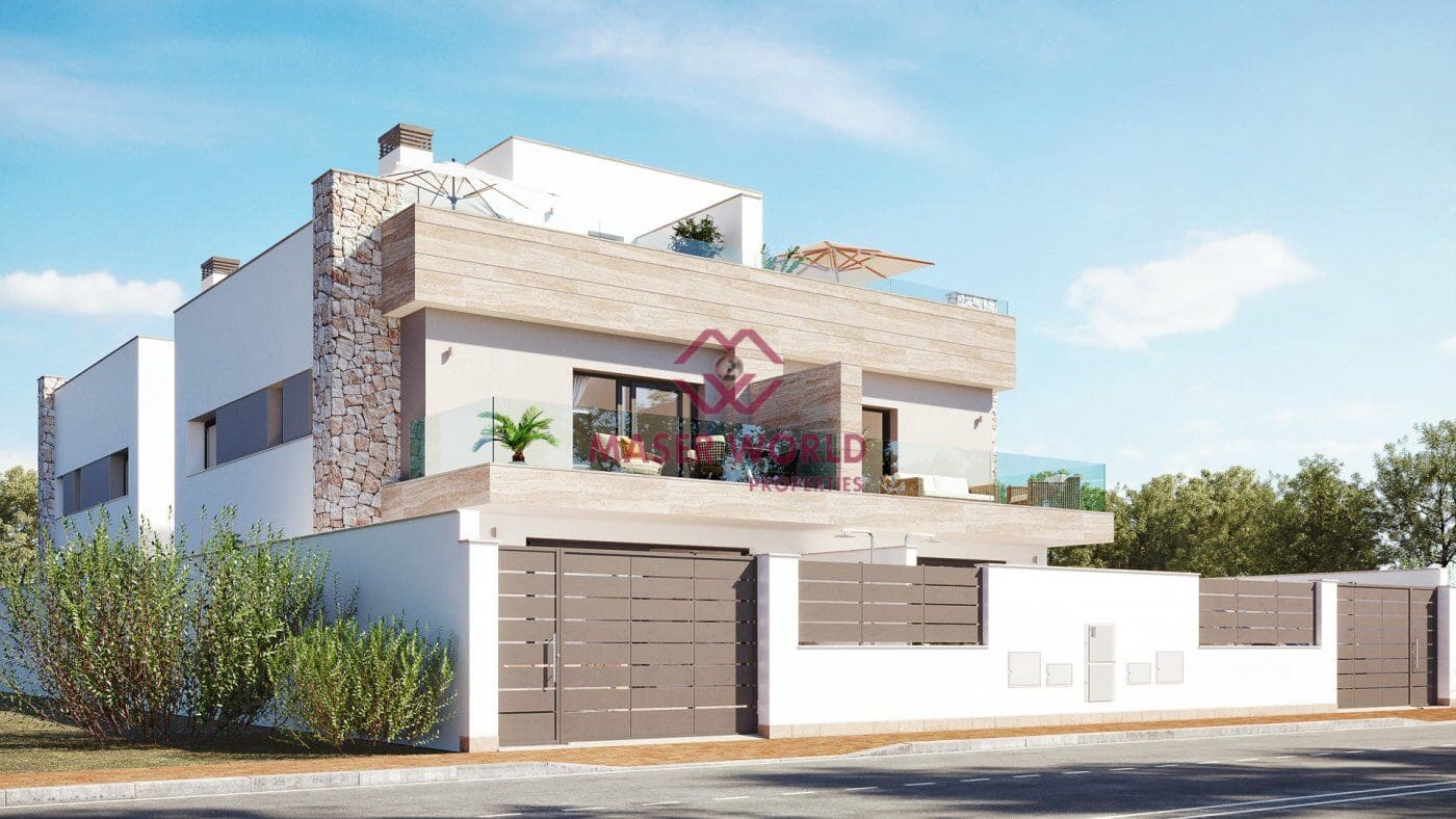3 bedroom Villa for sale in San Pedro del Pinatar with pool - € 465,000 (Ref: 9005408)