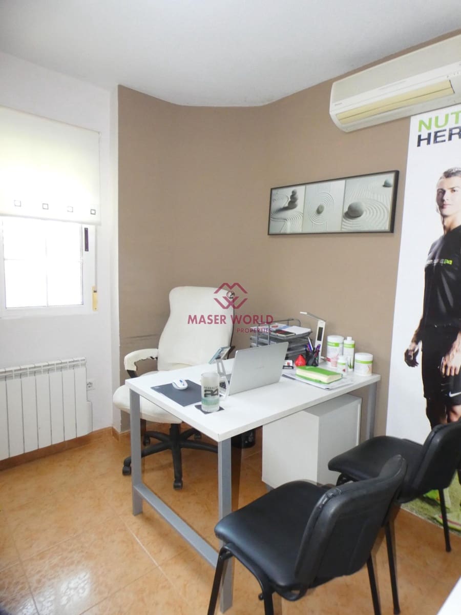 4 soverom Leilighet til salgs i Puerto de Mazarron med svømmebasseng - € 299 000 (Ref: 9017382)