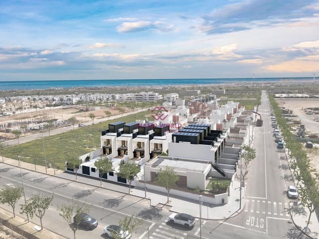 3 soveværelse Rækkehus til salg i Pilar de la Horadada med swimmingpool - € 385.000 (Ref: 9089665)