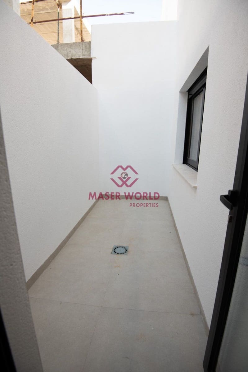 3 sypialnia Dom szeregowy na sprzedaż w Santiago de la Ribera z basenem garażem - 595 000 € (Ref: 9089667)