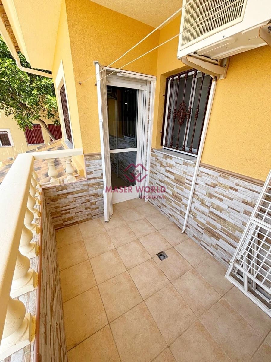 4 soveværelse Lejlighed til salg i Puerto de Mazarron med garage - € 239.000 (Ref: 9129623)