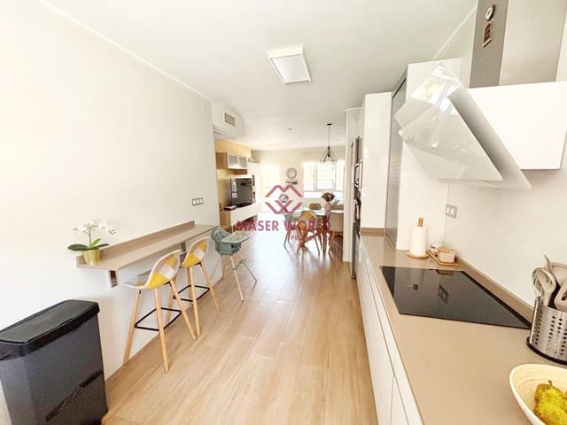 4 quarto Apartamento para venda em Puerto de Mazarron, Mazarrón com garagem - 253 000 € (Ref: 9129623)