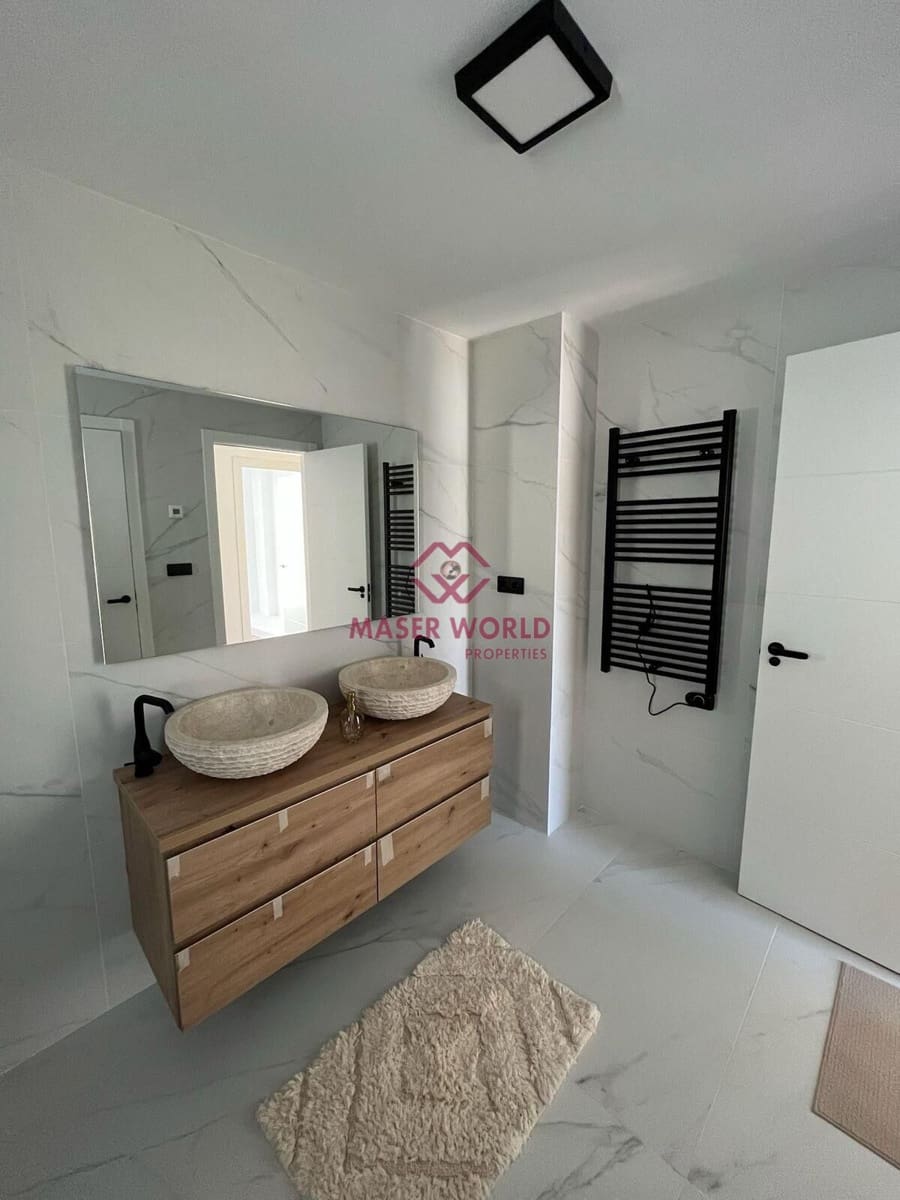 4 camera da letto Villetta Bifamiliare in vendita in Altea con piscina garage - 790.000 € (Rif: 9183555)