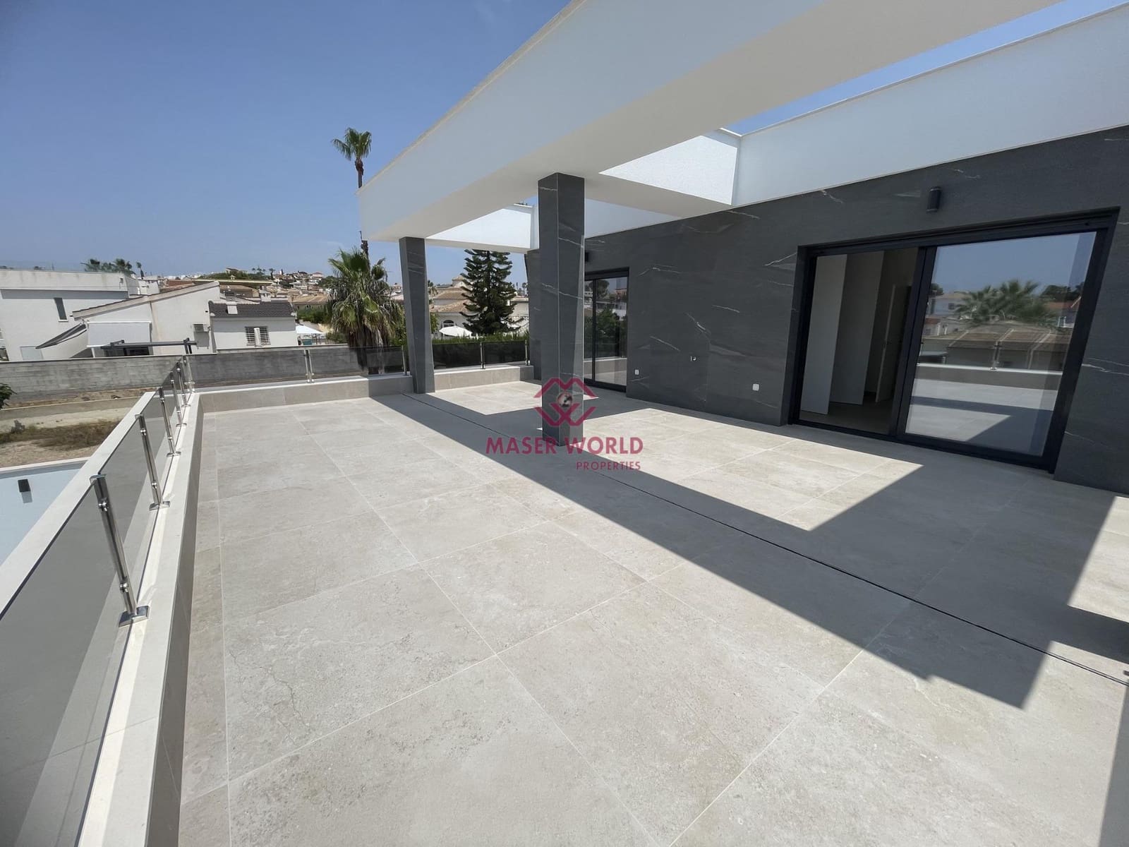 3 chambre Villa/Maison à vendre à Ciudad Quesada avec piscine garage - 799 900 € (Ref: 9183566)