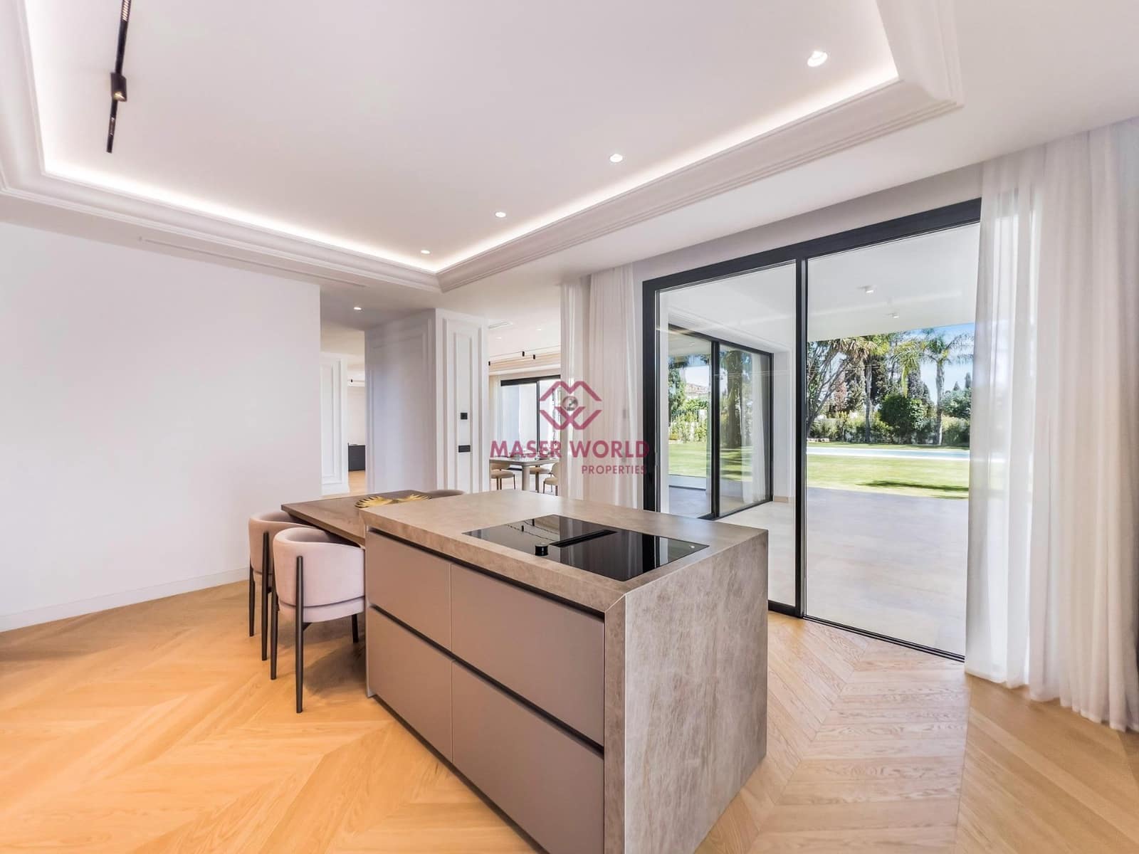 6 sypialnia Willa na sprzedaż w Marbella z basenem garażem - 6 400 000 € (Ref: 9188347)