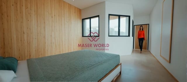 2 bedroom Apartment for sale in Torrevieja - € 265,000 (Ref: 9188358)