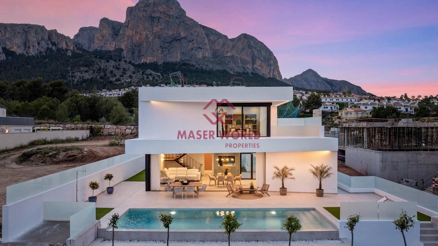 4 chambre Villa/Maison à vendre à Polop avec piscine garage - 725 000 € (Ref: 9192224)