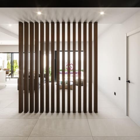 3 sypialnia Willa na sprzedaż w Los Alcázares z basenem - 550 000 € (Ref: 9200387)