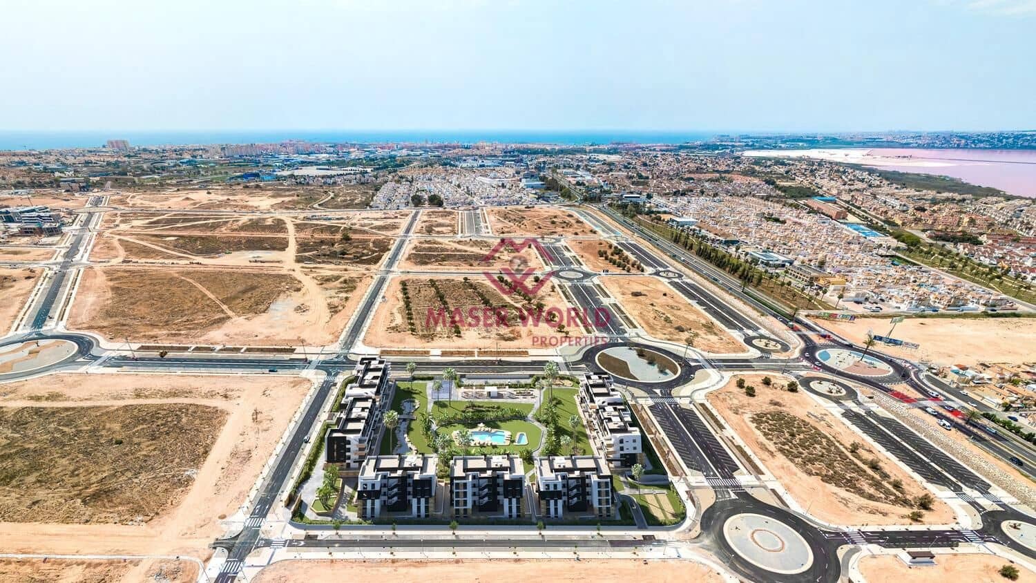 2 slaapkamer Penthouse te koop in Torrevieja met zwembad - € 325.000 (Ref: 9243286)