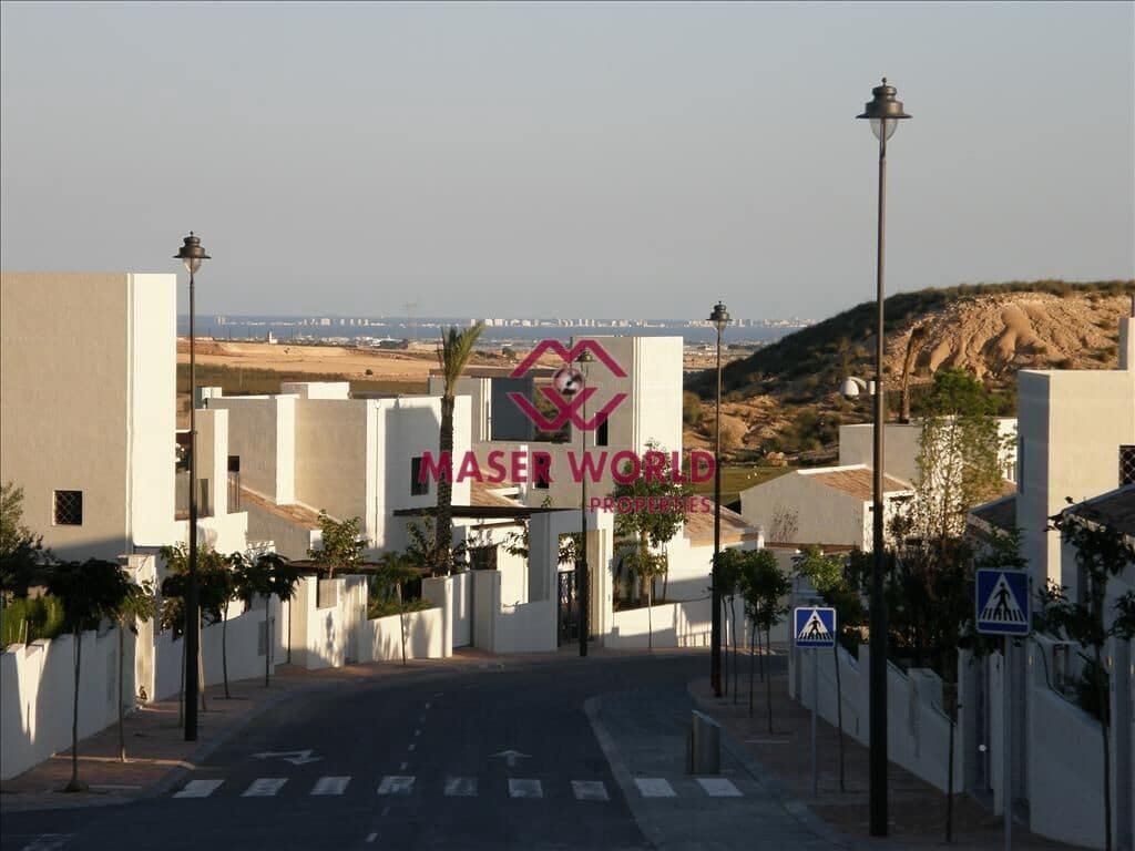 4 sypialnia Willa na sprzedaż w Sucina z basenem - 725 000 € (Ref: 9252321)