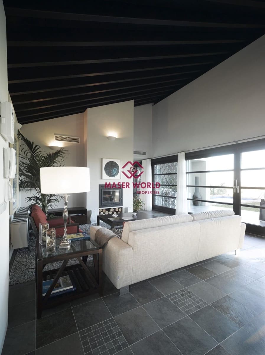 4 sypialnia Willa na sprzedaż w Sucina z basenem - 725 000 € (Ref: 9252321)