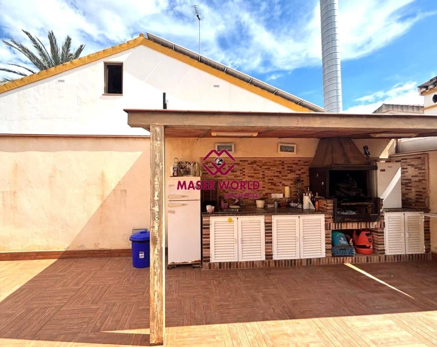4 bedroom Villa for sale in Santiago de la Ribera with pool garage - € 565,000 (Ref: 9272511)