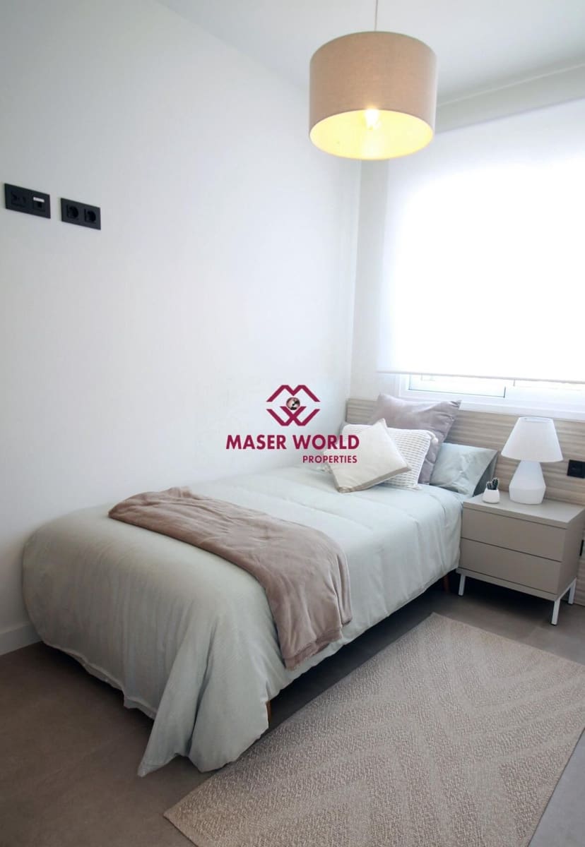 2 sypialnia Bungalow na sprzedaż w Torre de la Horadada z basenem - 385 000 € (Ref: 9337946)