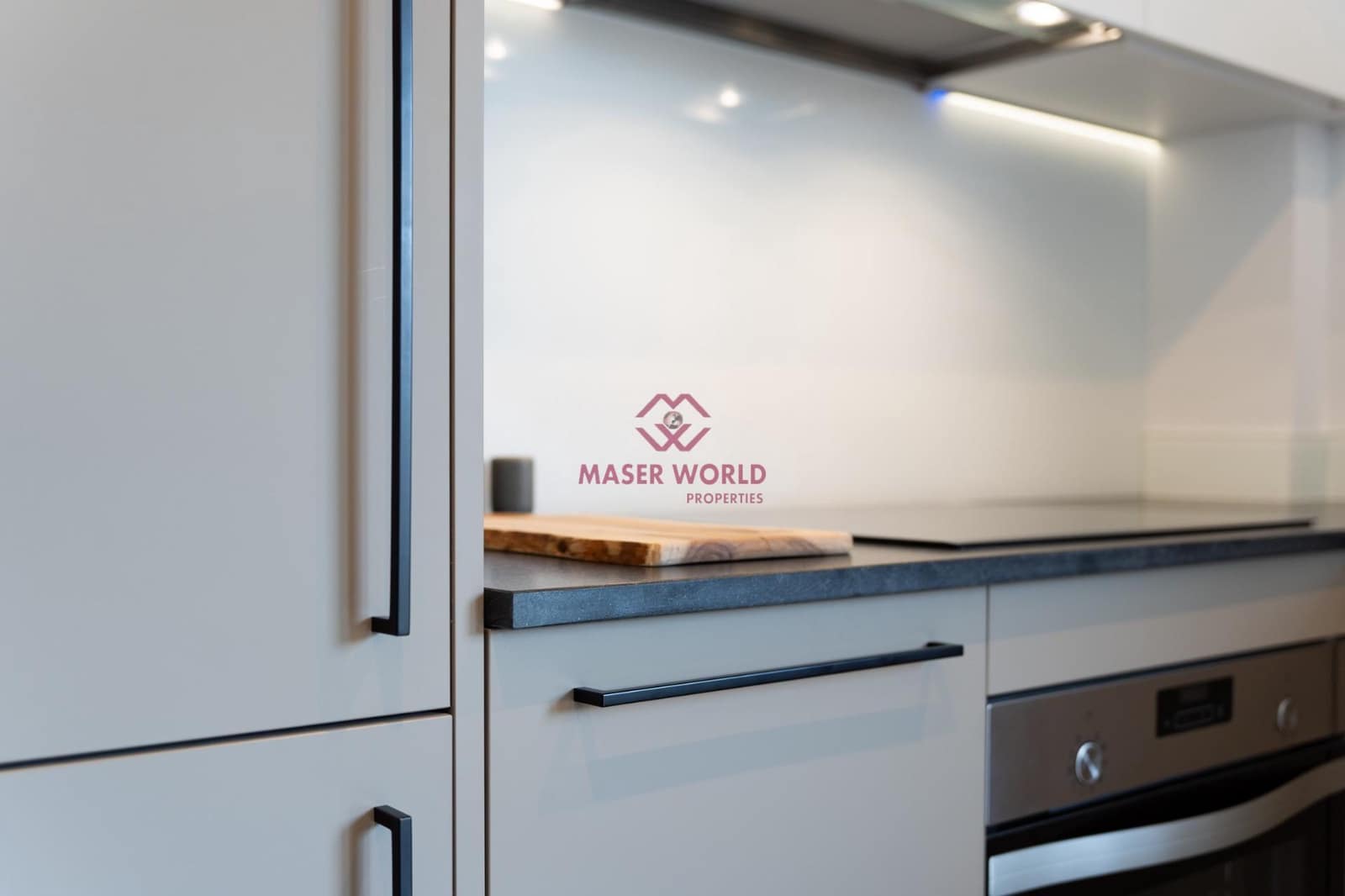 3 sovrum Radhus till salu i Gran Alacant med pool - 350 000 € (Ref: 9343277)