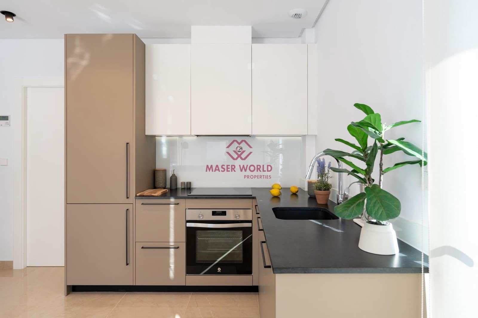 3 sovrum Radhus till salu i Gran Alacant med pool - 350 000 € (Ref: 9343277)