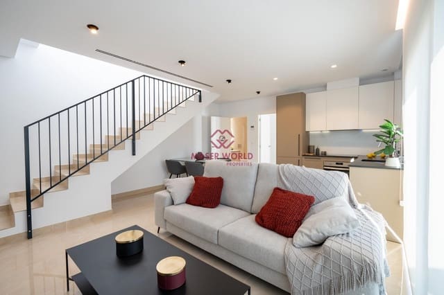 3 soverom Kjedet enebolig til salgs i El Pinet, Elche / Elx med svømmebasseng - € 459 000 (Ref: 9343278)