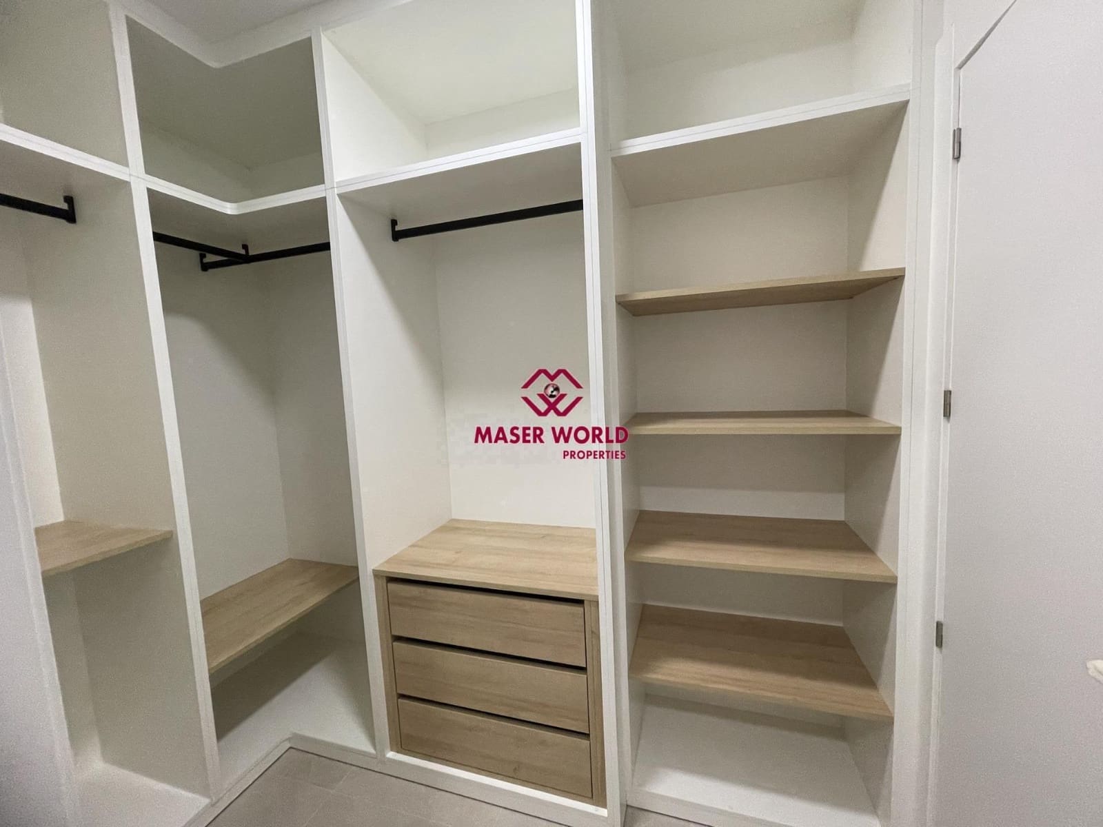 3 chambre Villa/Maison à vendre à Heredades avec piscine - 359 900 € (Ref: 9343280)