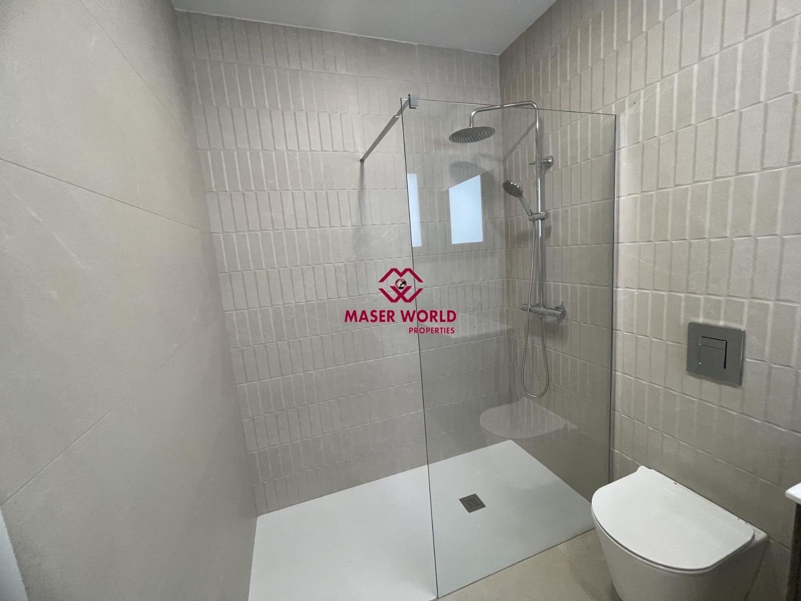 3 chambre Villa/Maison à vendre à Heredades avec piscine - 359 900 € (Ref: 9343280)