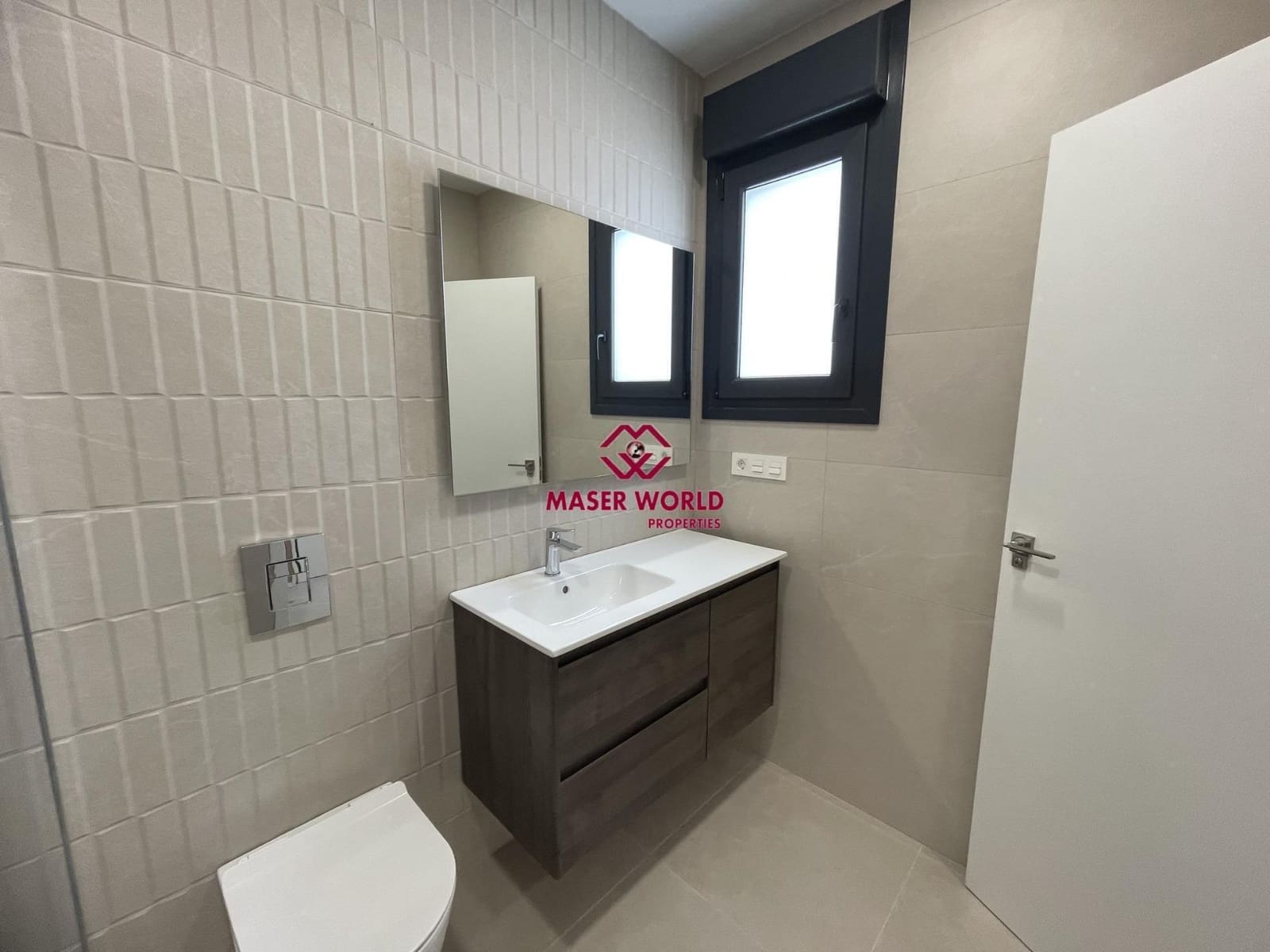 3 chambre Villa/Maison à vendre à Heredades avec piscine - 359 900 € (Ref: 9343280)