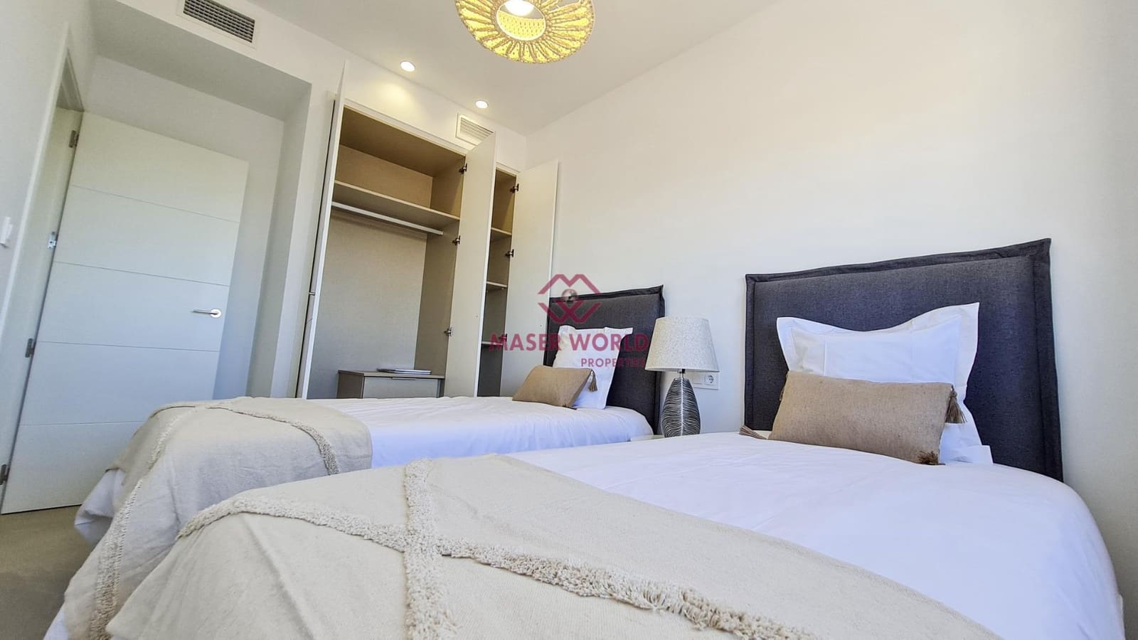 3 sypialnia Willa na sprzedaż w San Pedro del Pinatar z basenem - 369 900 € (Ref: 9344697)