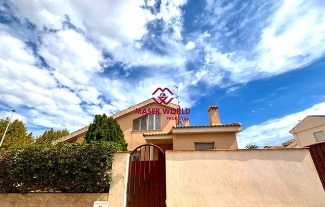 4 sypialnia Willa na sprzedaż w Santiago de la Ribera, San Javier z basenem garażem - 565 000 € (Ref: 9347232)