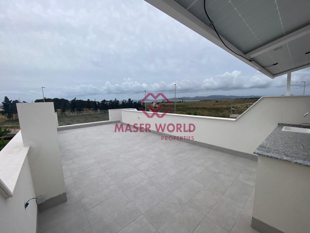 3 sypialnia Willa na sprzedaż w Los Alcazares z basenem garażem - 349 900 € (Ref: 9347236)