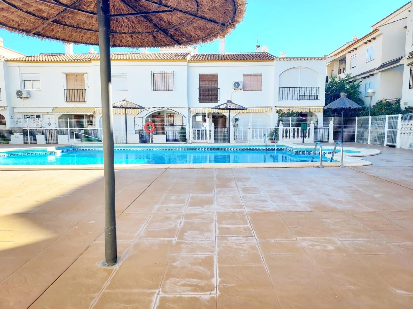 1 bedroom Apartment for sale in Puerto de Mazarron with pool - € 114,900 (Ref: 9355785)