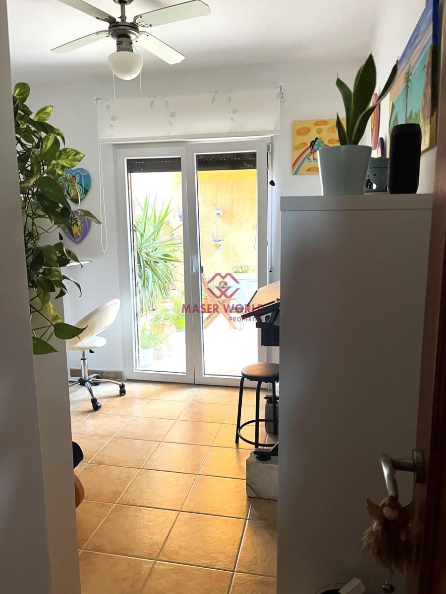 Apartamento de 3 habitaciones en Cartagena en venta con piscina - 250.000 € (Ref: 9398437)