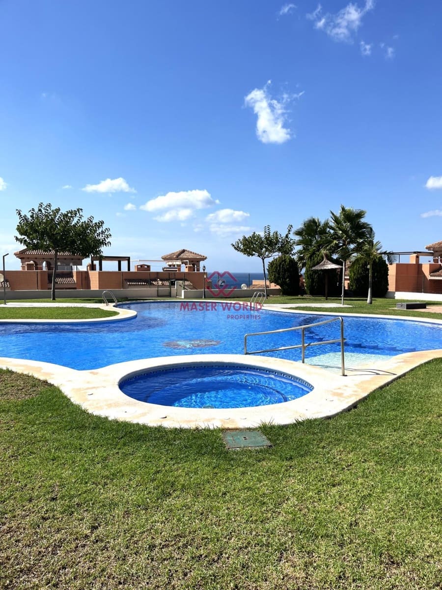 Apartamento de 3 habitaciones en Cartagena en venta con piscina - 250.000 € (Ref: 9398437)