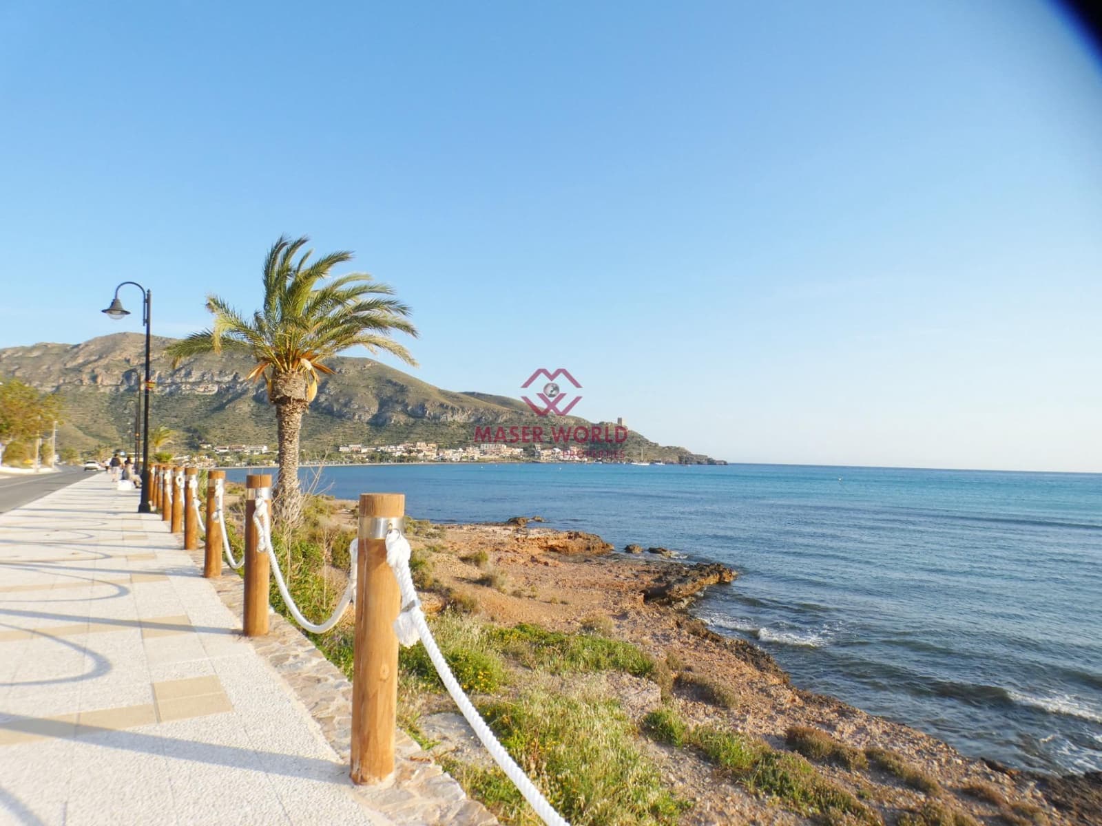 3 sovrum Bungalow till salu i La Azohia med garage - 269 900 € (Ref: 9398442)