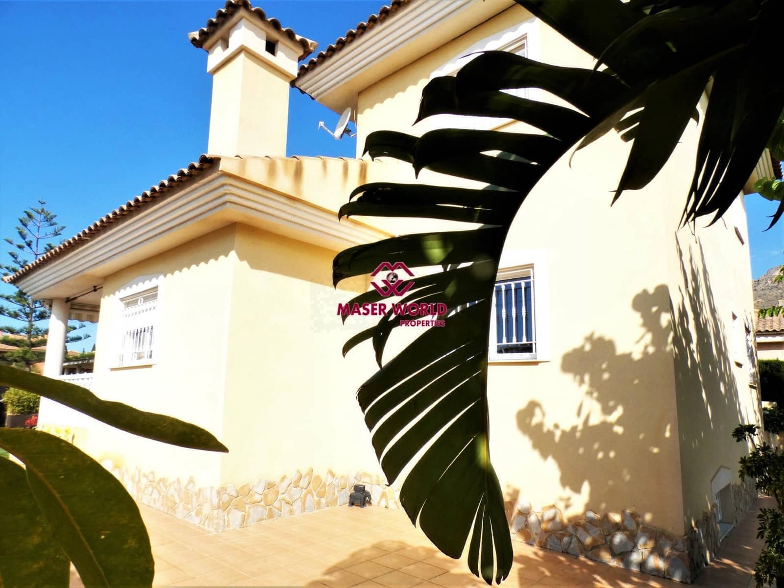 4 soveværelse Villa til salg i Bolnuevo med swimmingpool - € 550.000 (Ref: 9403308)