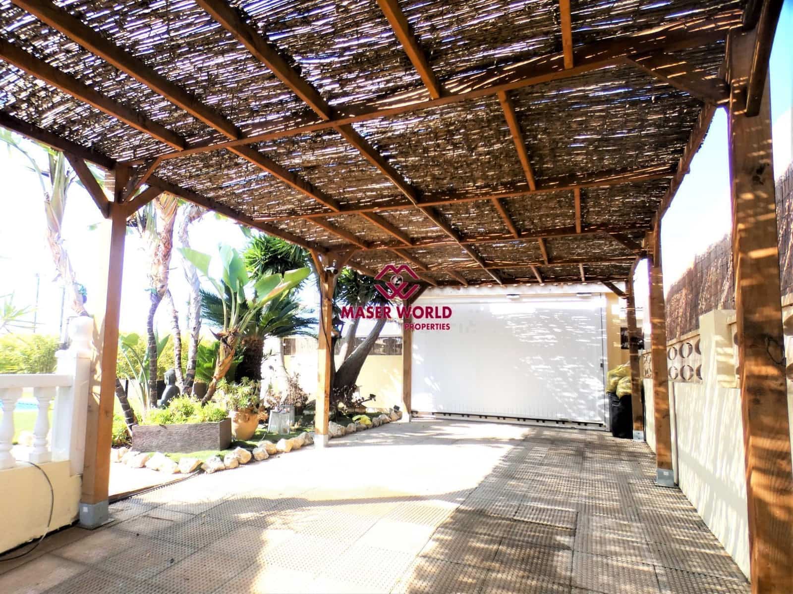 4 soveværelse Villa til salg i Bolnuevo med swimmingpool - € 550.000 (Ref: 9403308)