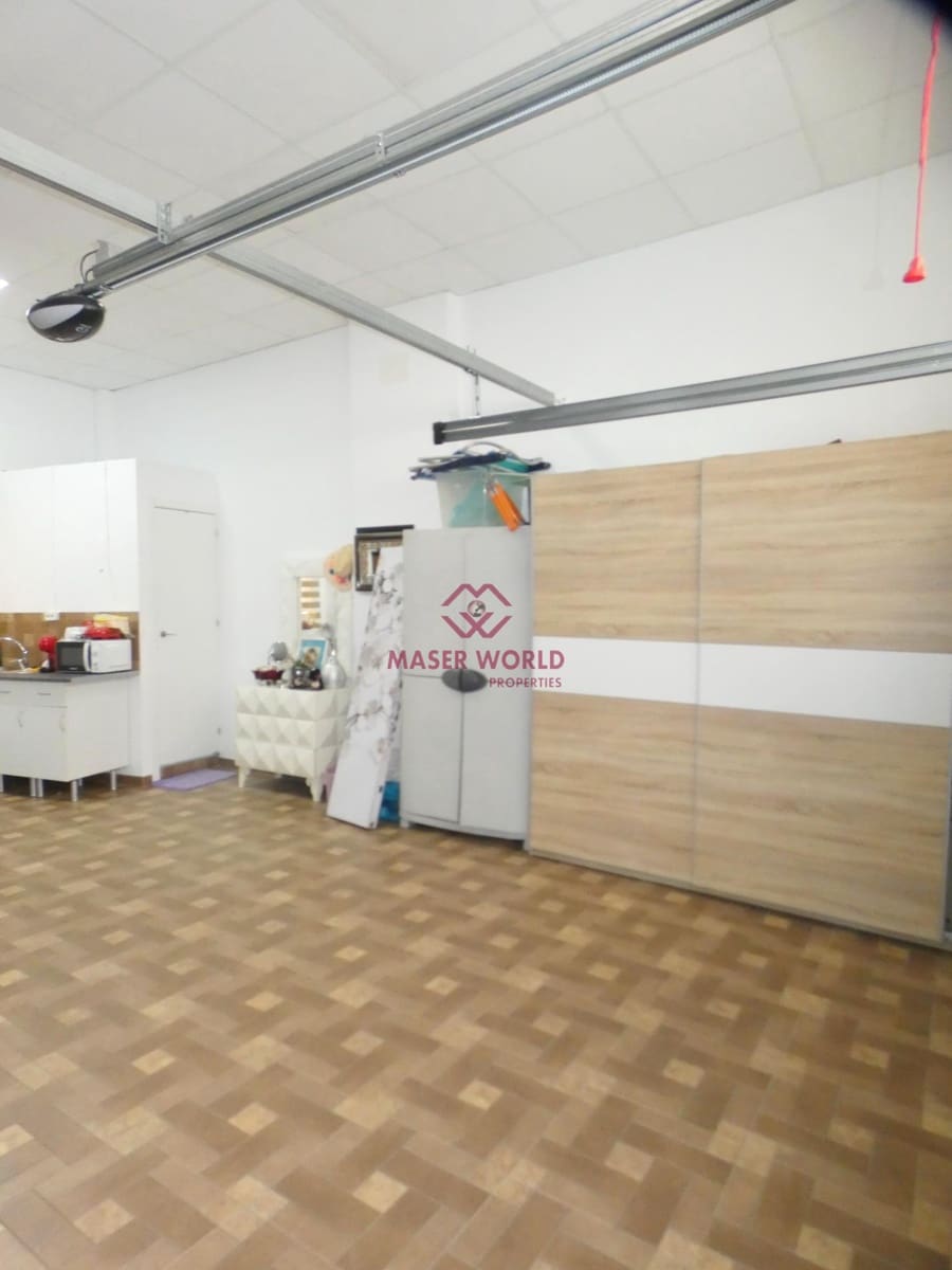 Apartment for sale in Puerto de Mazarron - € 69,900 (Ref: 9406665)