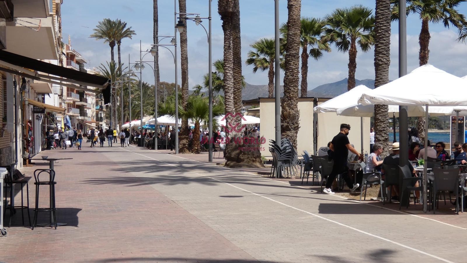 Apartment for sale in Puerto de Mazarron - € 69,900 (Ref: 9406665)