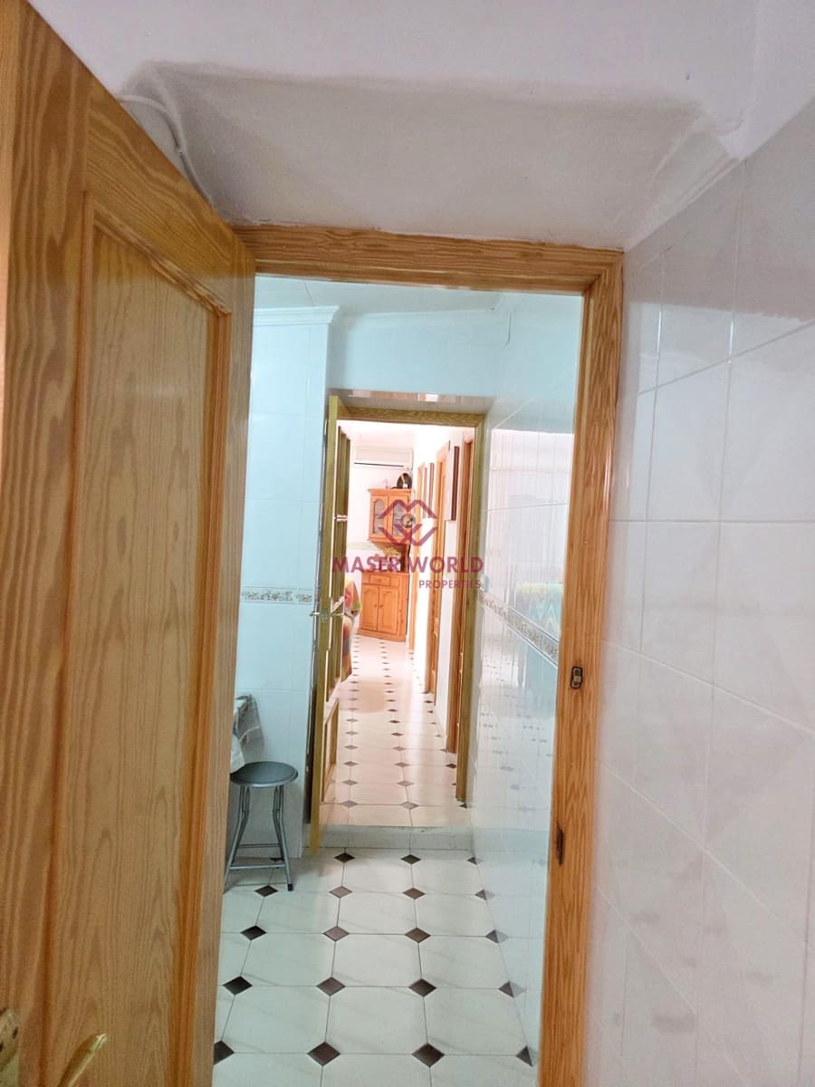 3 slaapkamer Finca/Landhuis te koop in Morata met garage - € 120.000 (Ref: 9407948)