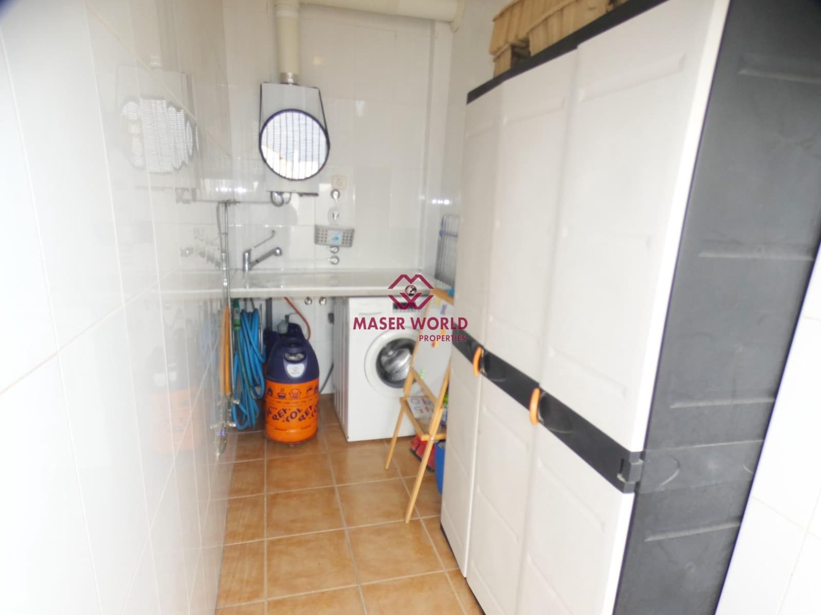 3 bedroom Bungalow for sale in Puerto de Mazarron with garage - € 239,900 (Ref: 9407952)