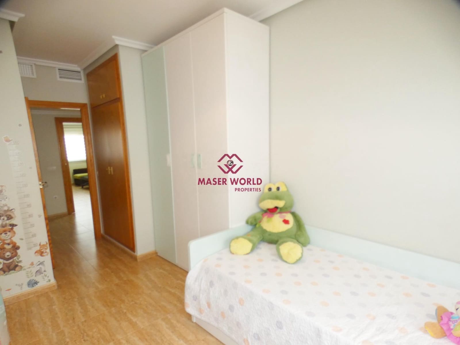 3 bedroom Bungalow for sale in Puerto de Mazarron with garage - € 239,900 (Ref: 9407952)