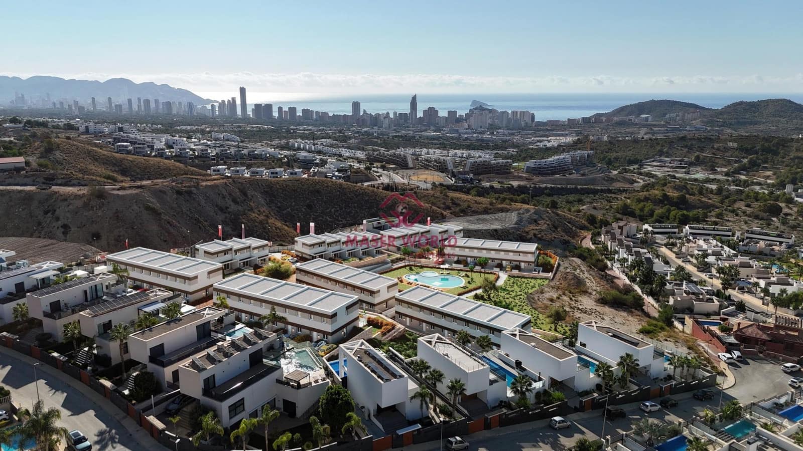 3 soverom Rekkehus til salgs i Finestrat med svømmebasseng - € 425 000 (Ref: 9410904)