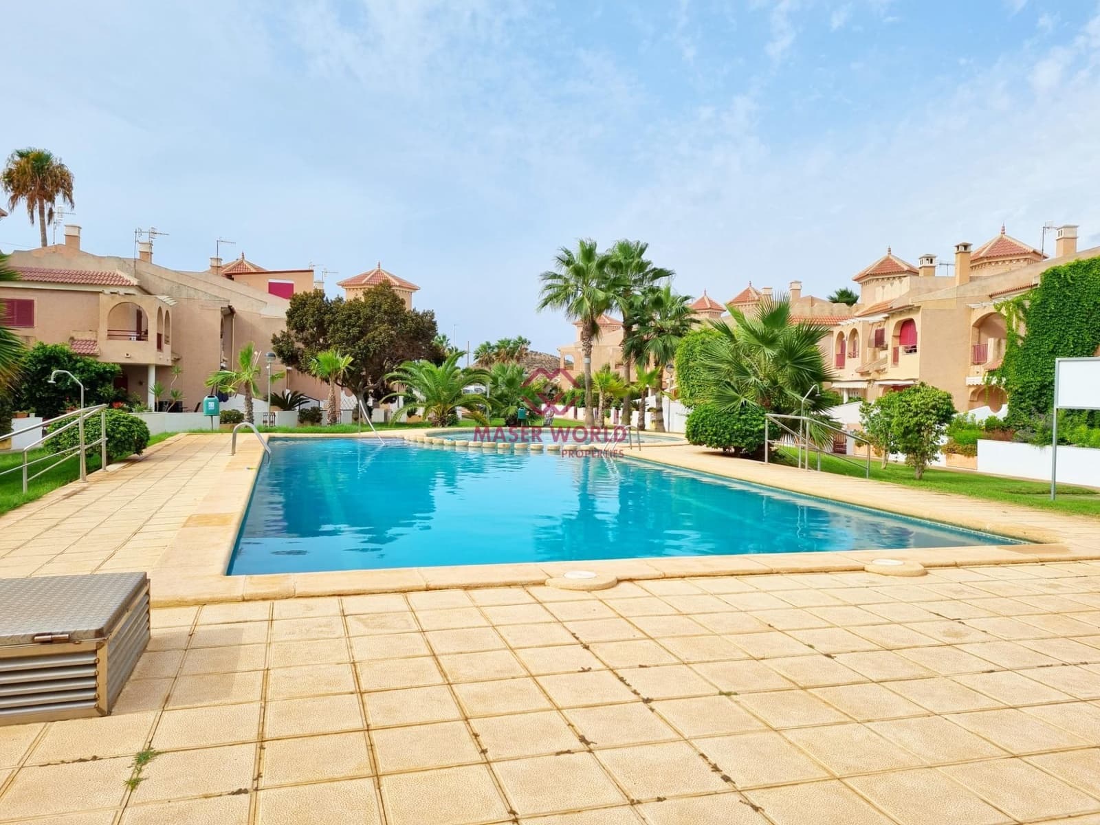 2 soveværelse Lejlighed til salg i Puerto de Mazarron med swimmingpool - € 249.000 (Ref: 9438460)
