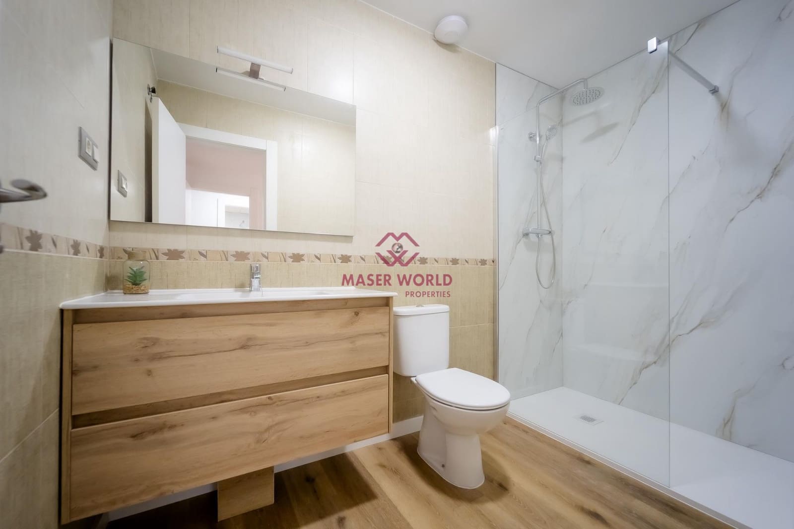 2 bedroom Apartment for sale in Cuevas del Almanzora with pool - € 118,900 (Ref: 9438474)