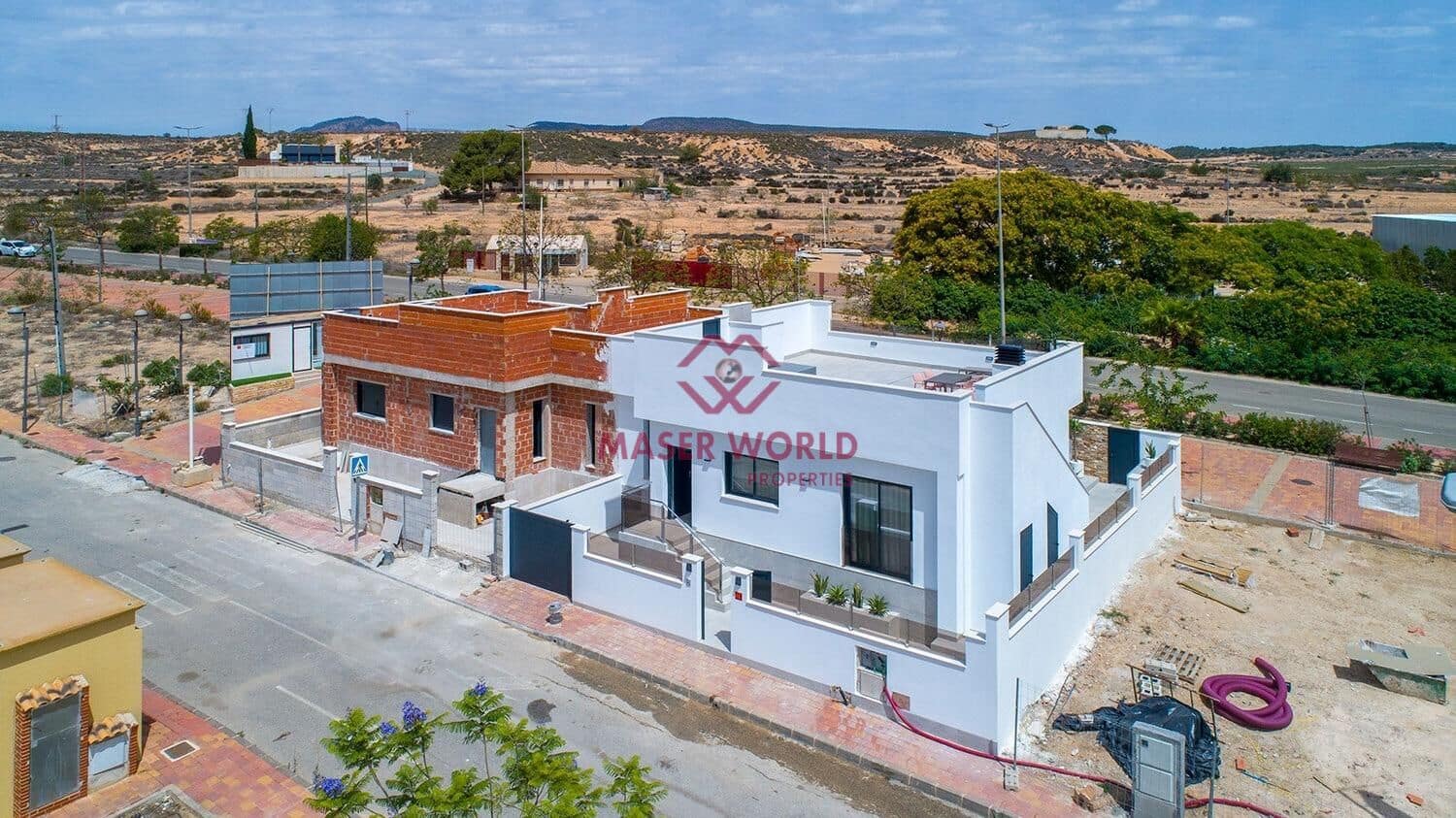 3 sypialnia Dom blizniak na sprzedaż w Sucina z basenem - 359 900 € (Ref: 9446255)