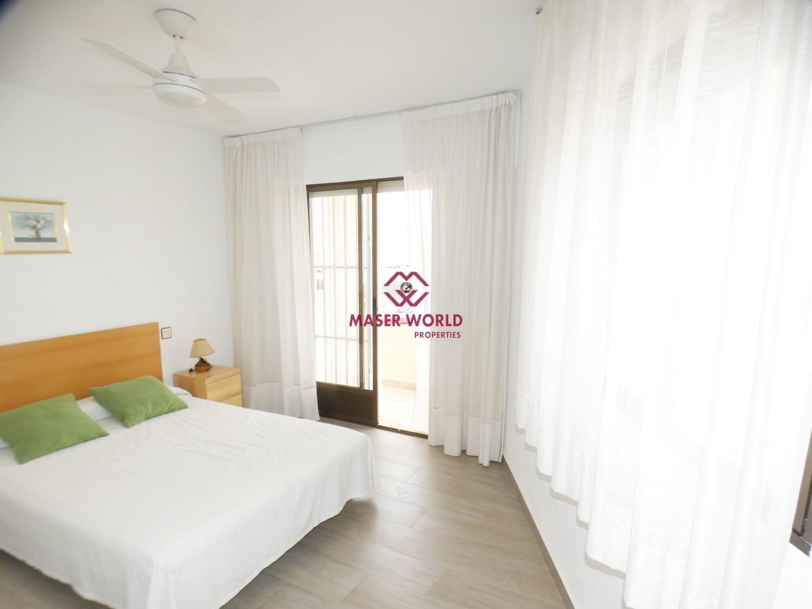 4 bedroom Apartment for sale in Puerto de Mazarron - € 272,000 (Ref: 9456172)