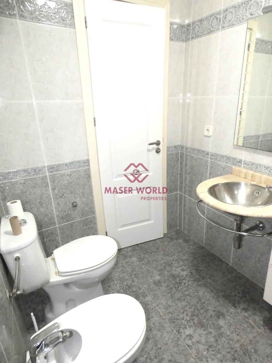 3 bedroom Apartment for sale in Puerto de Mazarron - € 215,000 (Ref: 9485261)