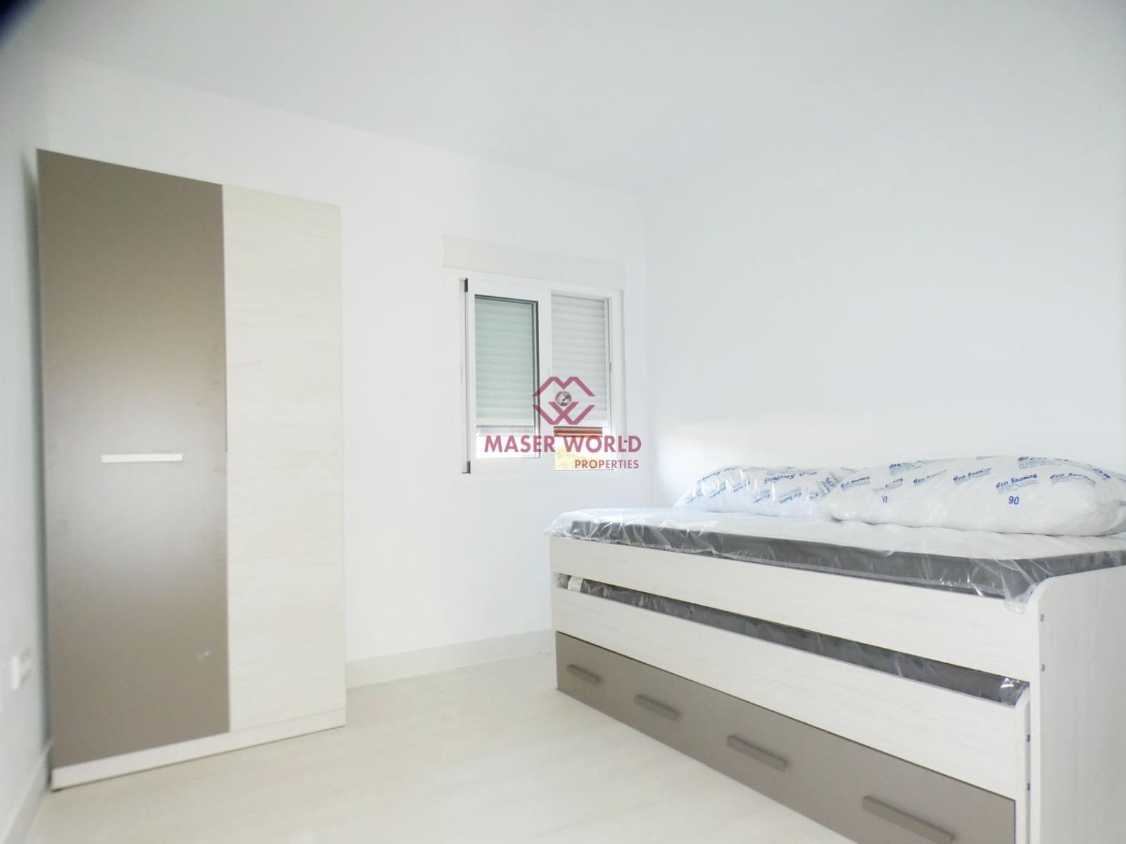 2 bedroom Apartment for sale in Puerto de Mazarron - € 136,500 (Ref: 9488326)