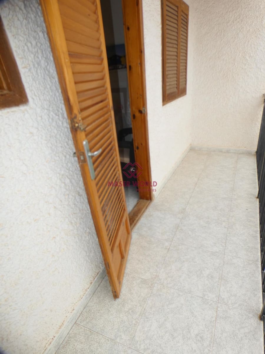 5 bedroom Apartment for sale in Puerto de Mazarron - € 220,000 (Ref: 9488328)