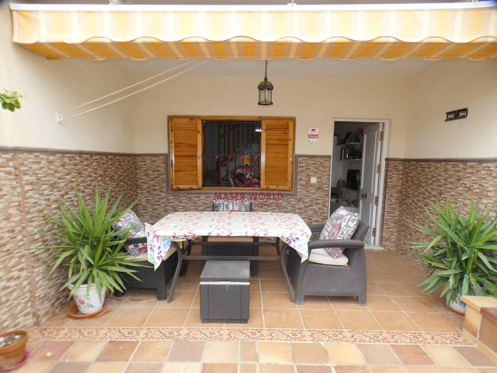 5 bedroom Apartment for sale in Puerto de Mazarron - € 220,000 (Ref: 9488328)
