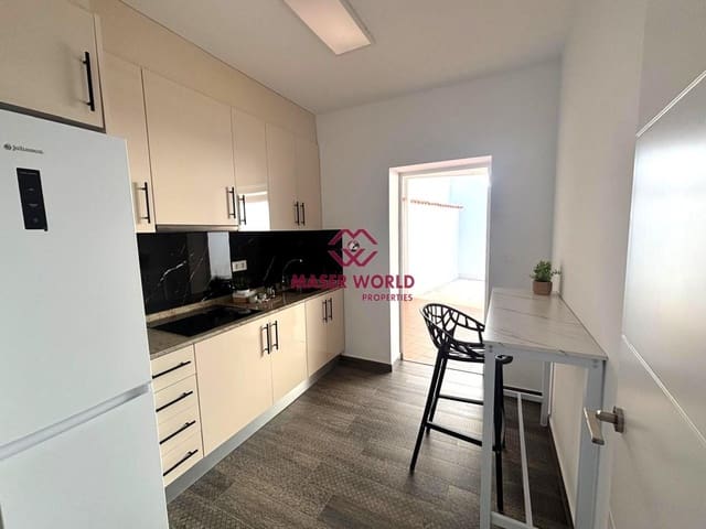 Apartamento de 3 habitaciones en San Javier en venta con piscina - 283.900 € (Ref: 9494529)