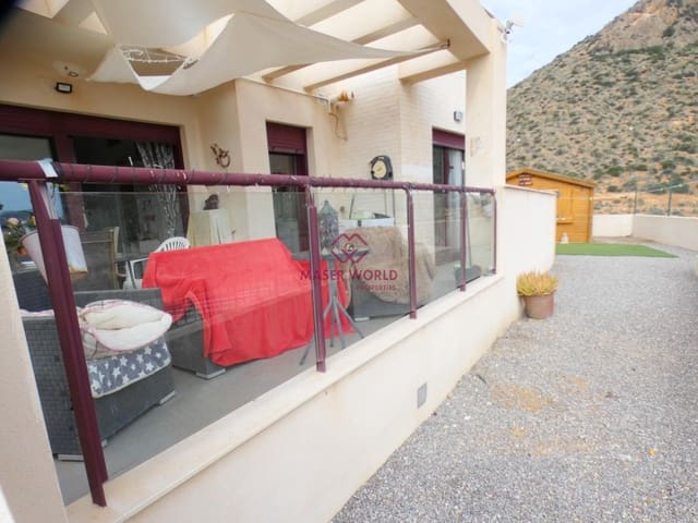 Apartamento de 2 habitaciones en Isla Plana, Cartagena en venta con piscina garaje - 158.000 € (Ref: 9494535)