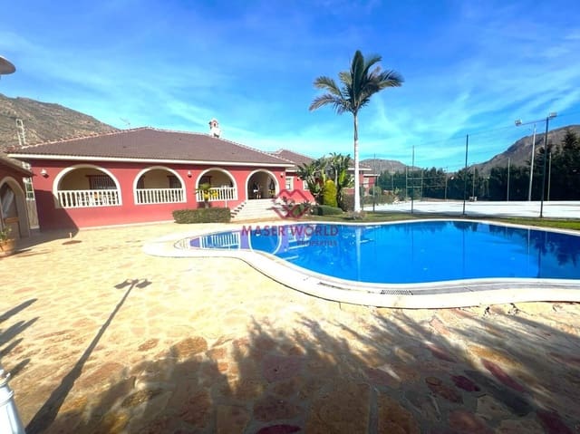 5 bedroom Villa for sale in Isla Plana, Cartagena with pool garage - € 600,000 (Ref: 9502202)